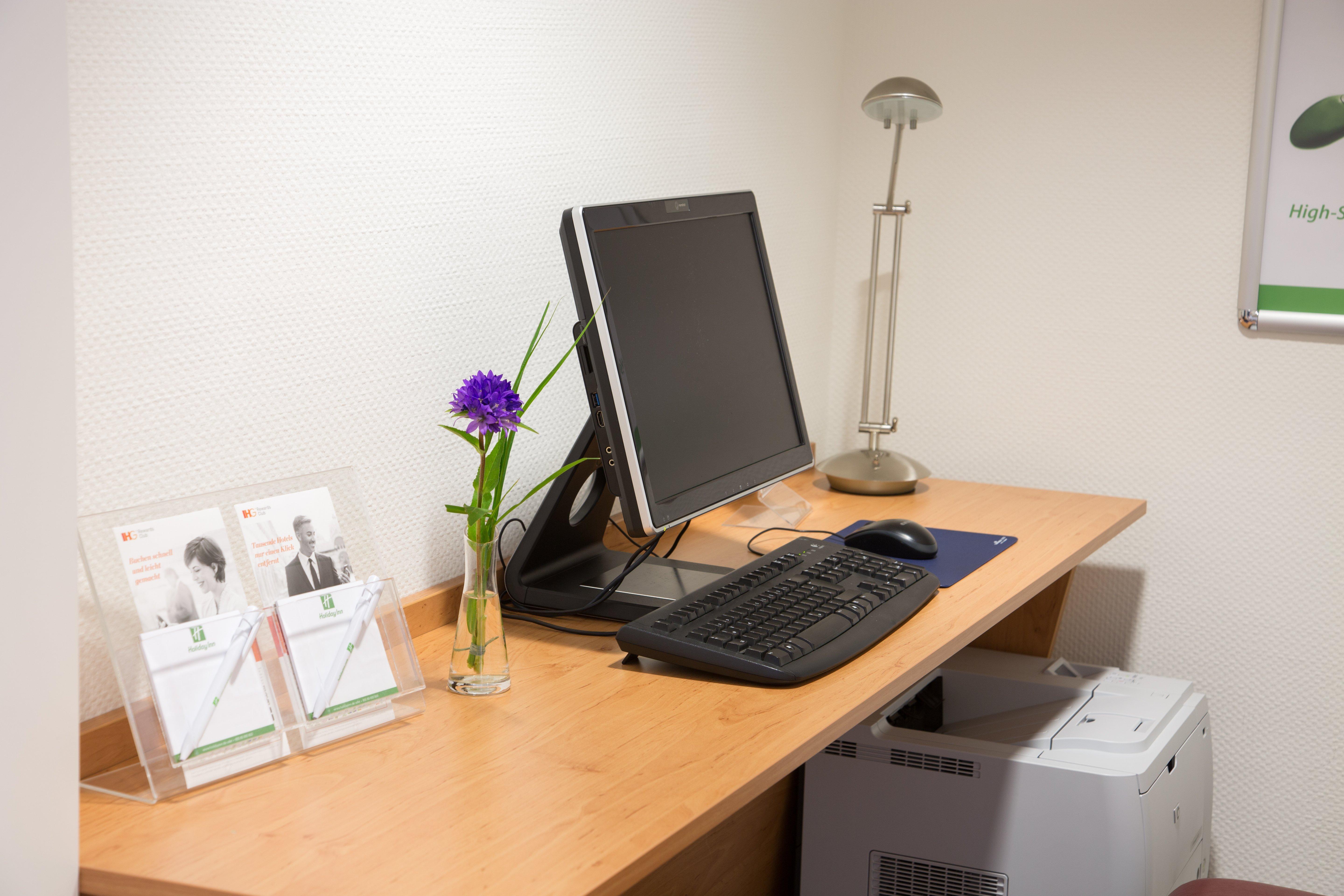 Holiday Inn Duesseldorf-Neuss By Ihg Bagian luar foto