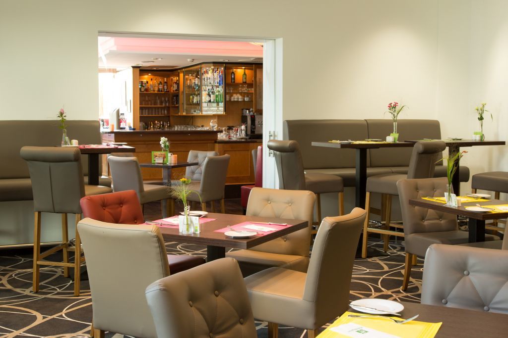 Holiday Inn Duesseldorf-Neuss By Ihg Bagian luar foto